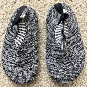 slip on shoes, toddler size 8